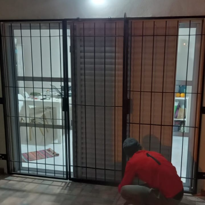 WhatsApp Image 2025-10-16 at 18.32.00 (2)